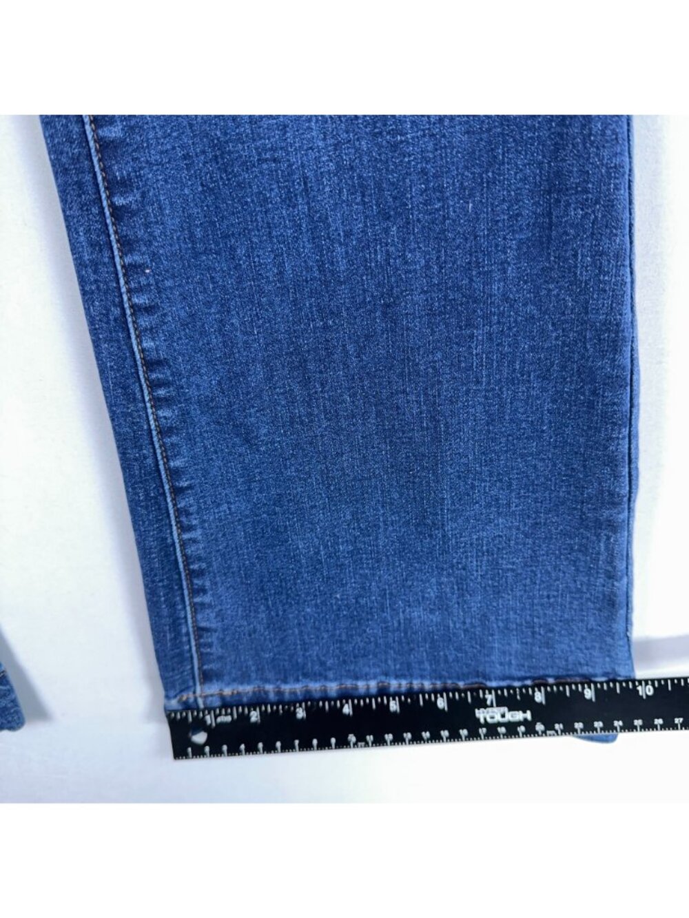 Ashley Mason Premium Flare Jeans Mid Rise Womens Size 13/31 Blue Medium Wash - Picture 10 of 11